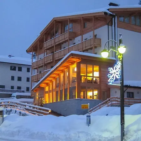 Garni Caminetto Hotel Madonna di Campiglio