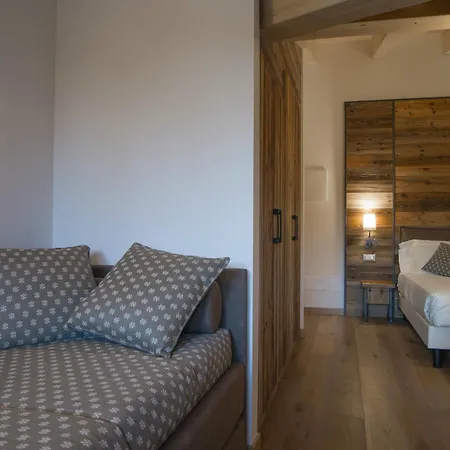 Hotel Garni Caminetto 4*