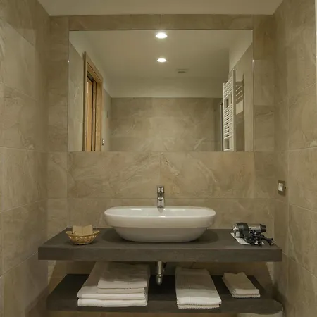 Hotel Garni Caminetto 4*