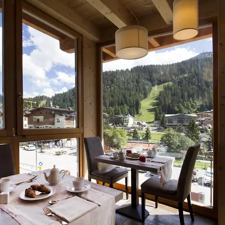 Garni Caminetto Hotel Madonna di Campiglio