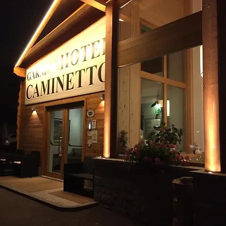 Hotel Garni Caminetto Madonna di Campiglio
