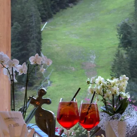 Hotel Garni Caminetto 4*